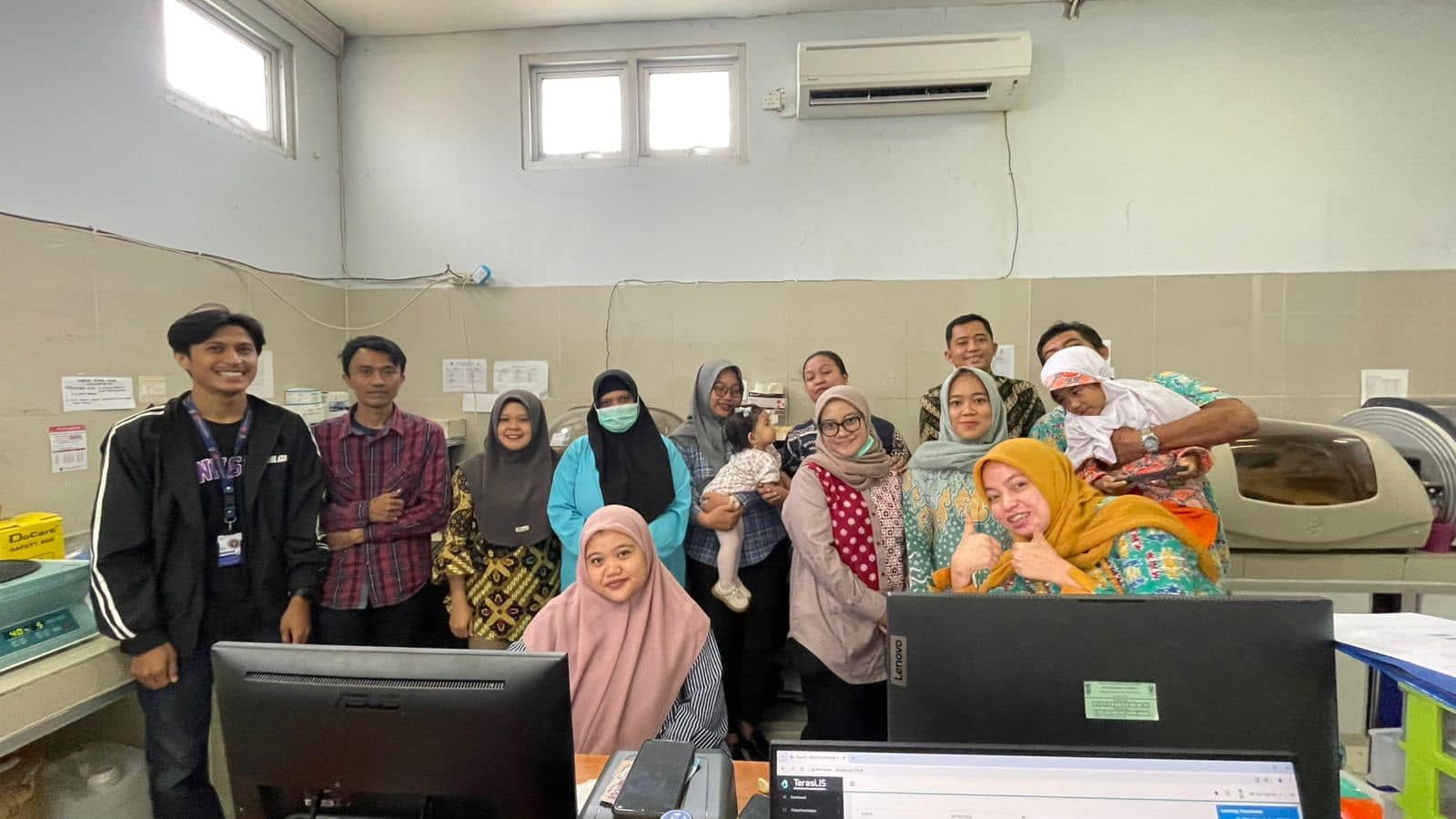 Intaslasi dan Training Penggunaan TerasLIS di RSUD Kudungga Sangatta Kalimantan Timur Via e Katalog - Foto 1