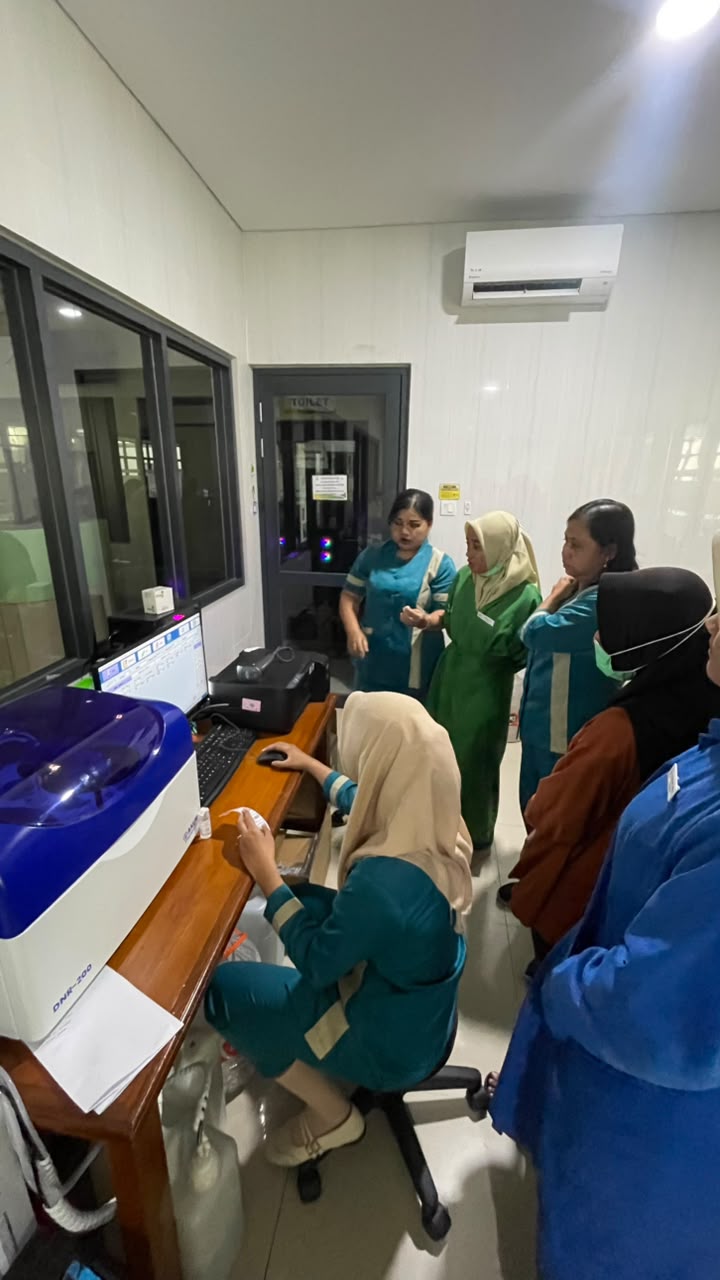 Intaslasi dan Training Penggunaan TerasLIS di RSU PADEN KLATEN - Foto 5